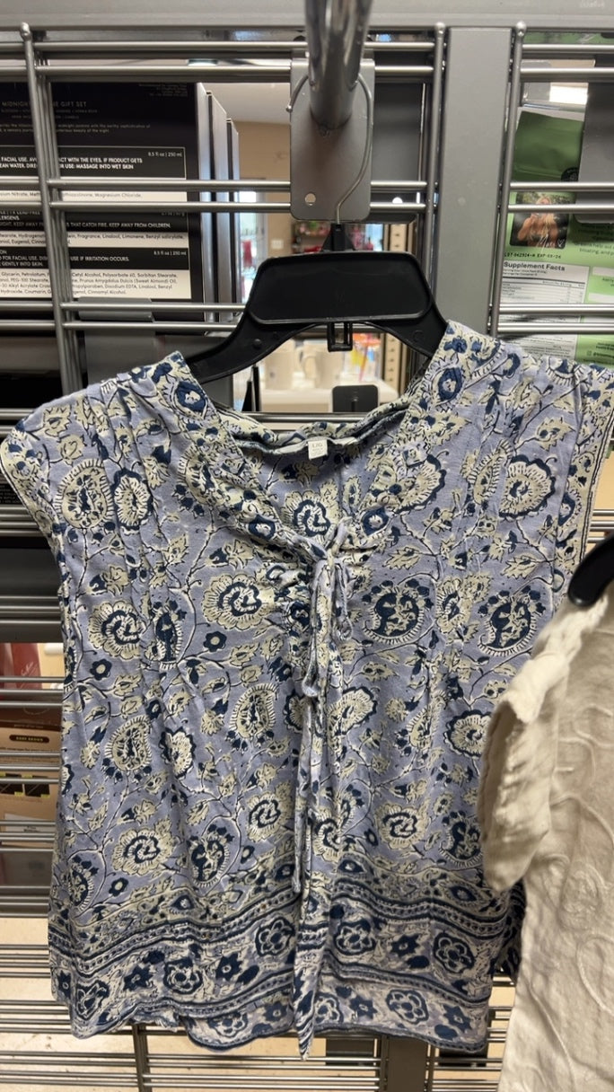  Blouse Large