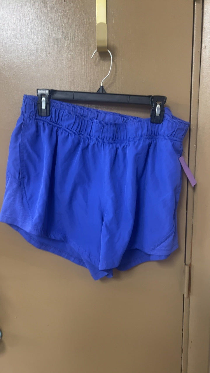 Blue shorts xL