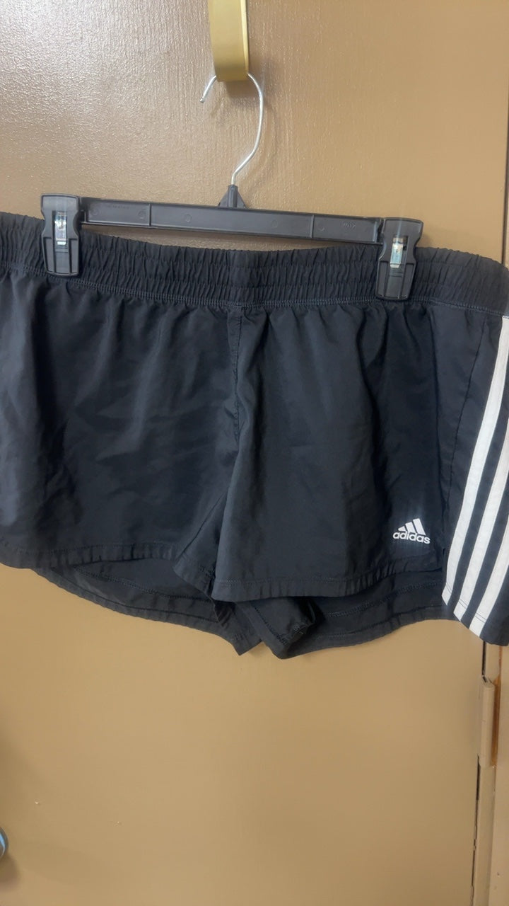 Adidas Shorts XL