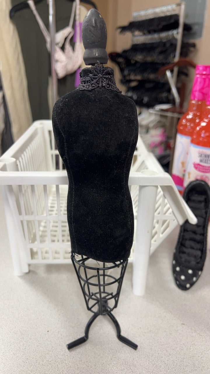Mini Mannequin 