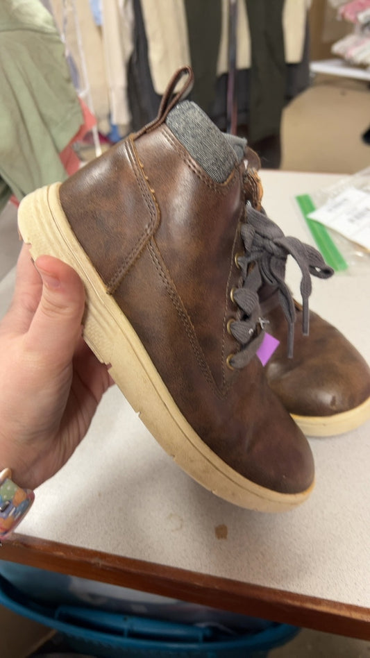 Boots Youth 2