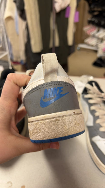 Nike Sneakers Youth 5.5