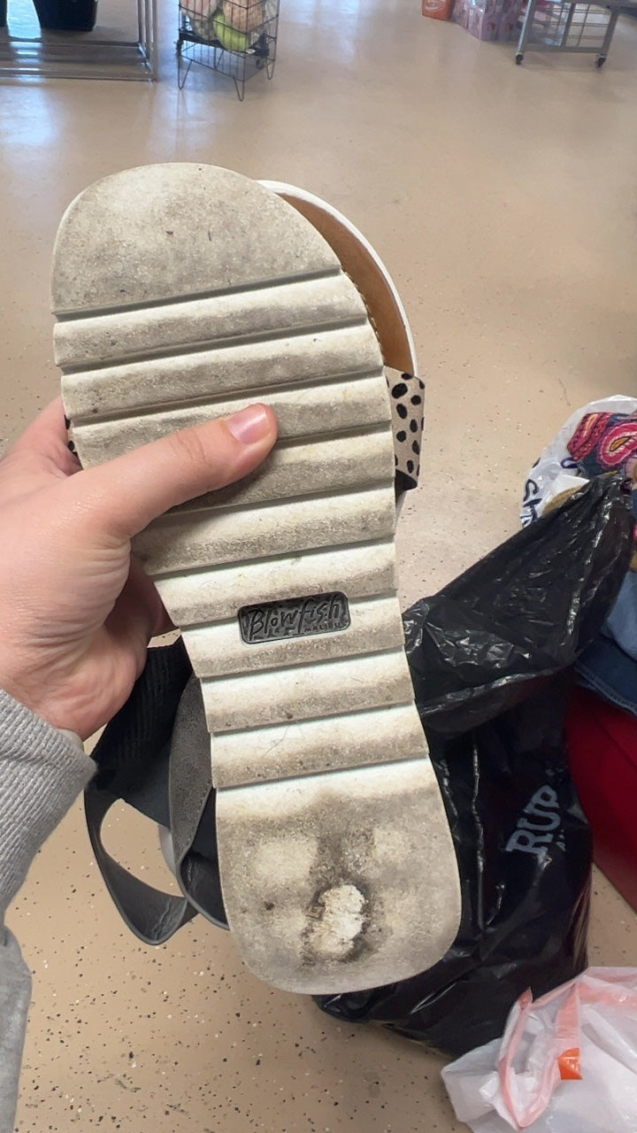 Blowfish Sandals 9