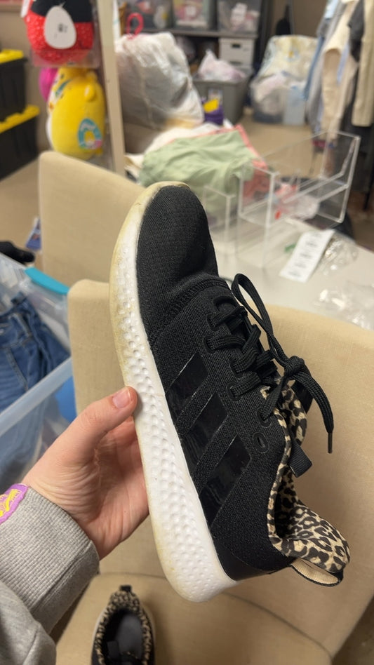 Adidas Sneakers 8.5