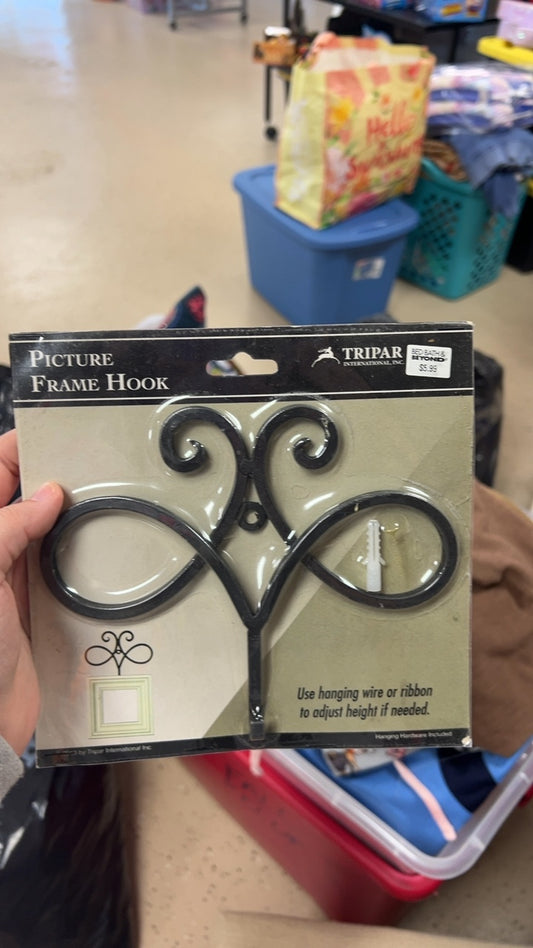 TRIPAR Picture Frame Hook