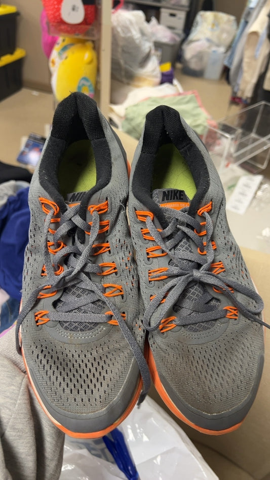 Nike Sneakers 7