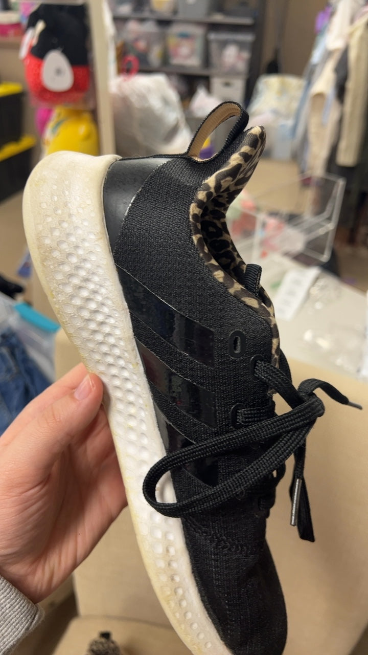 Adidas Sneakers 8.5