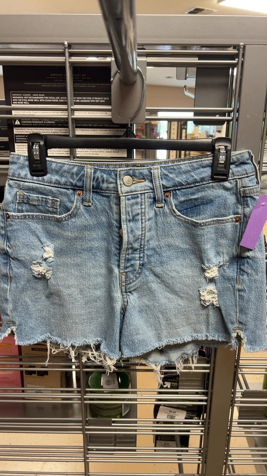 Shorts 4