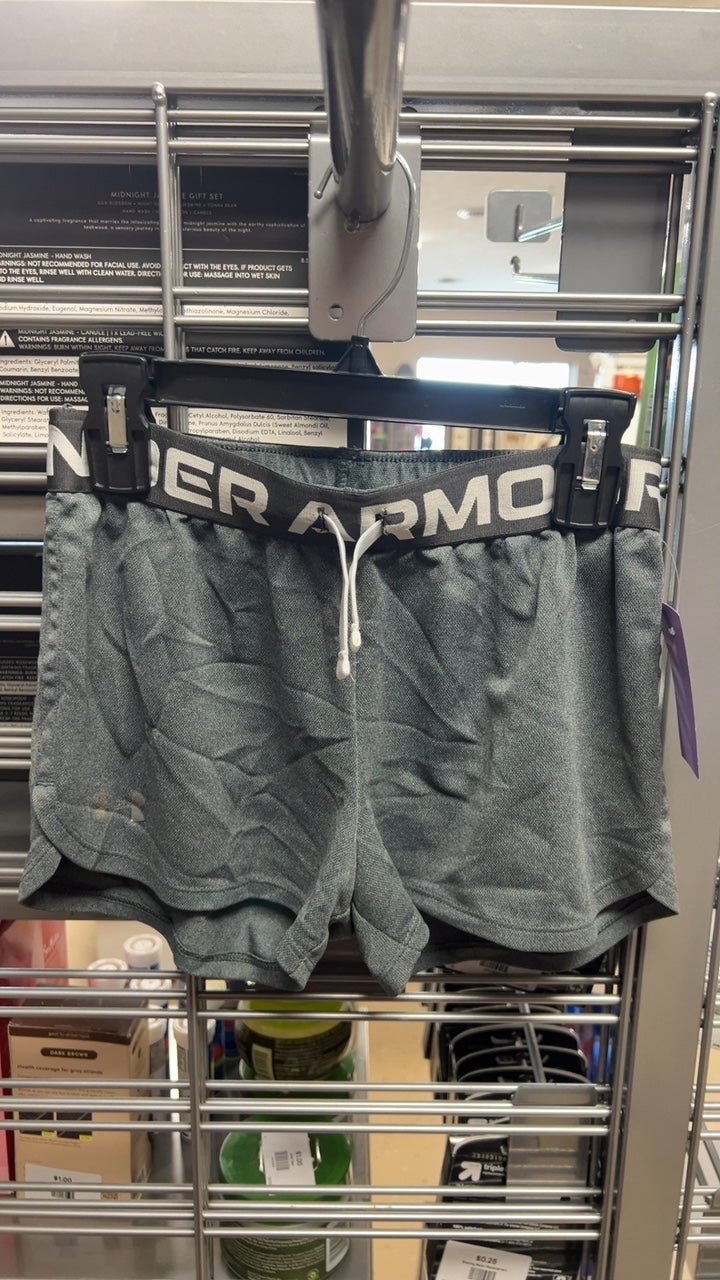 Under Armour Shorts YOUTH Medium