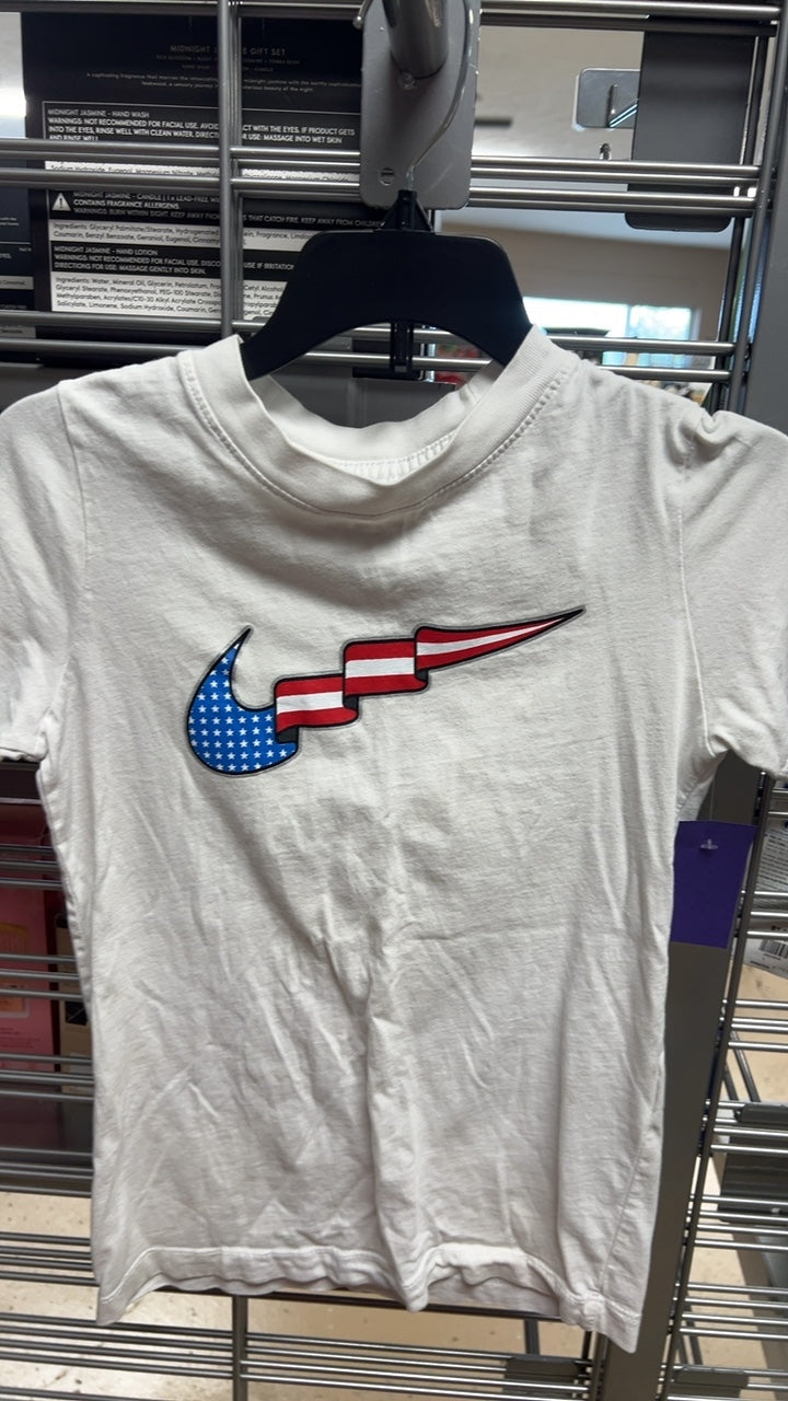 Nike T-Shirt YOUTH SMALL