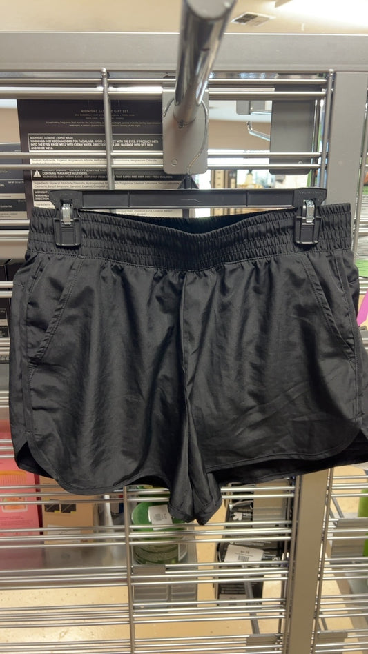 Shorts Small