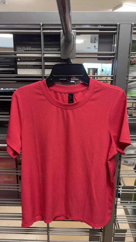 T-Shirt Medium