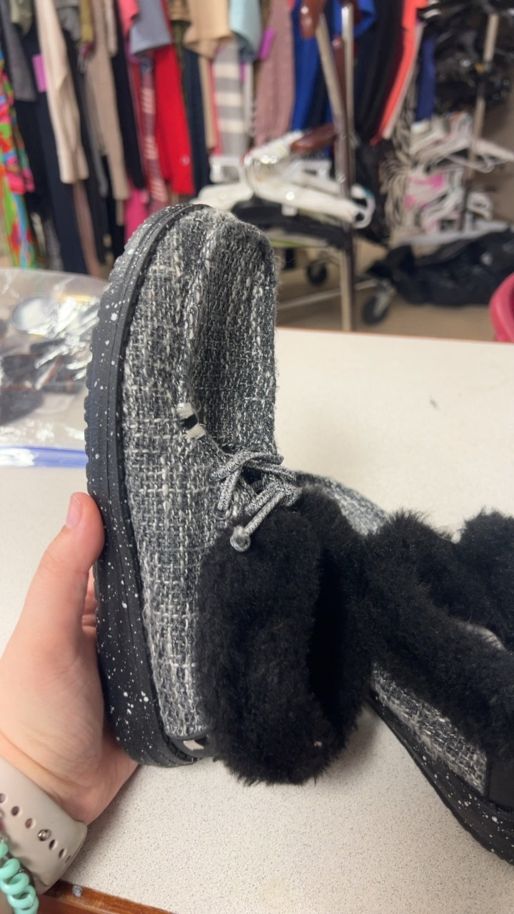 Hey Dude Sneakers Youth 2-3