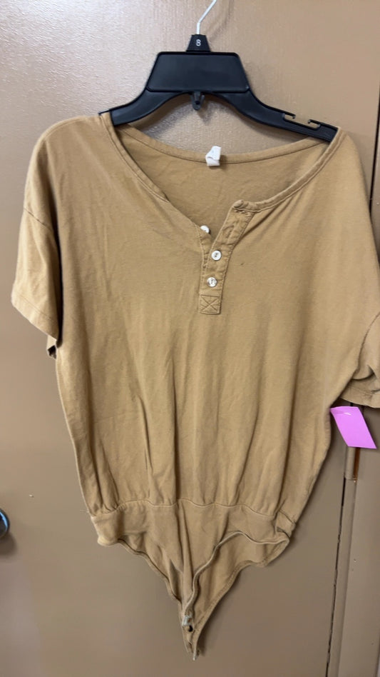 T-Shirt Small