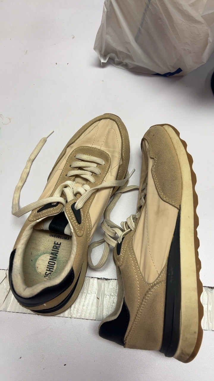 Sneakers 8