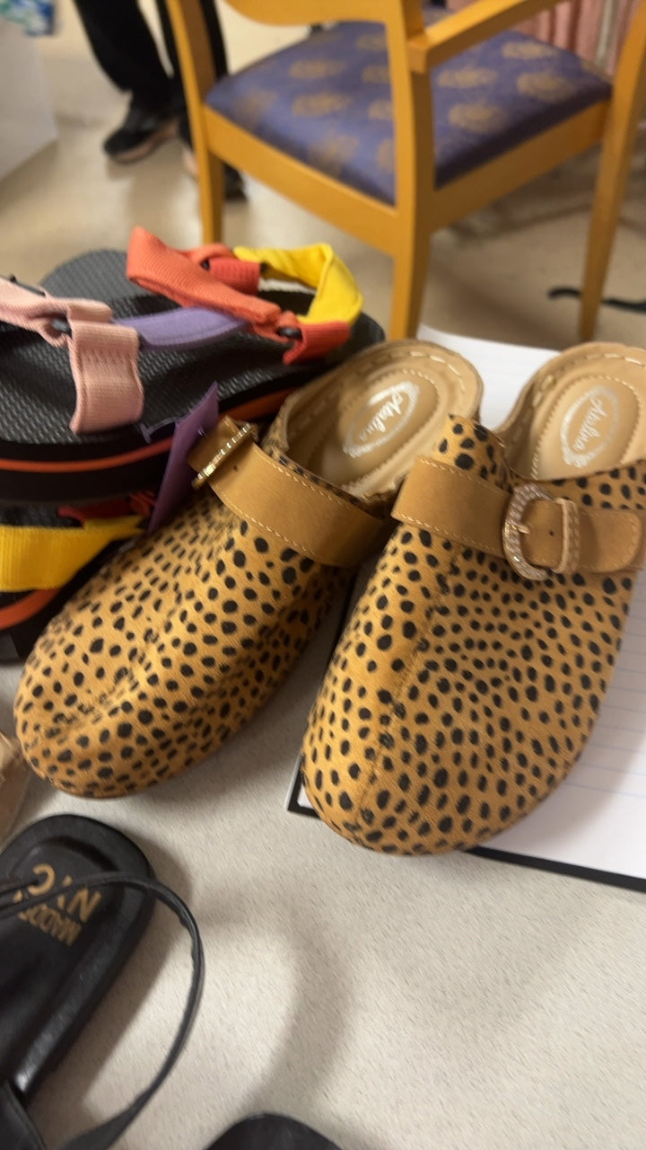 Animal Print Shoes 8.5