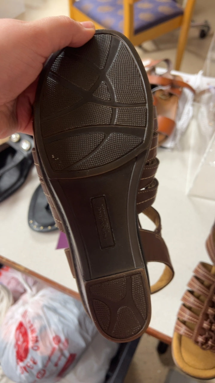 Natural Soul Sandals 8