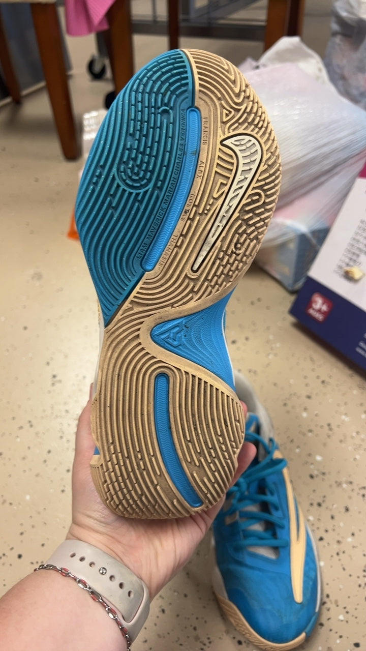 Nike Sneakers 7