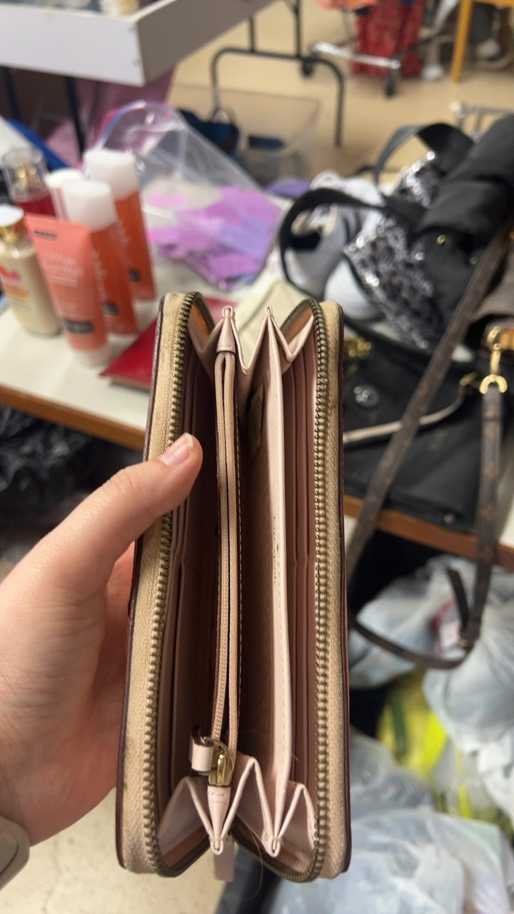 kate spade new york wallet 