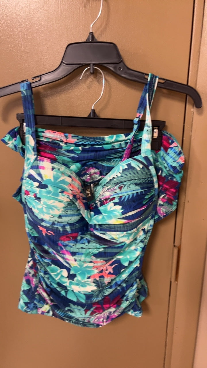 Swimsuit Medium/D