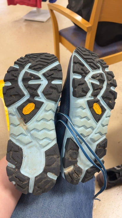 HOKA Sneakers 8