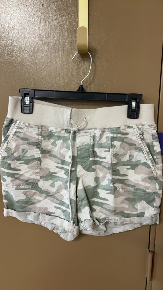 Shorts Small