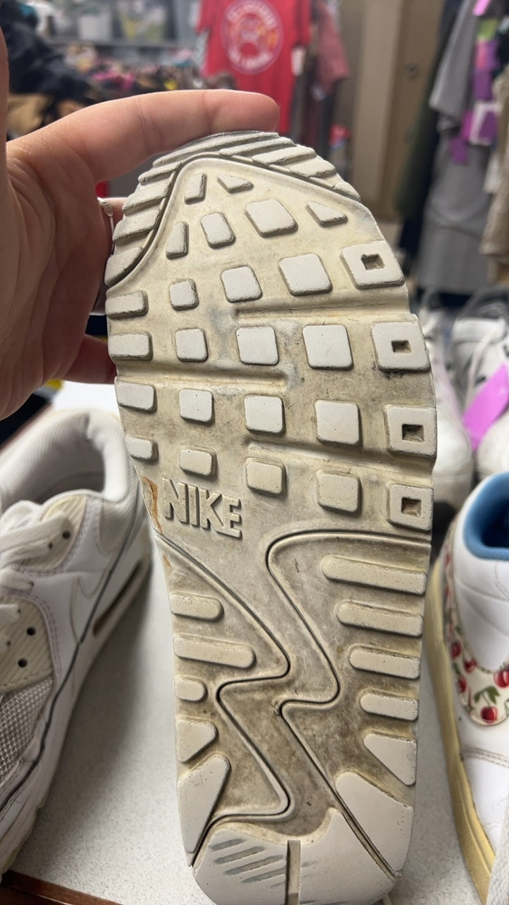 Nike Air max Sneakers 9.5