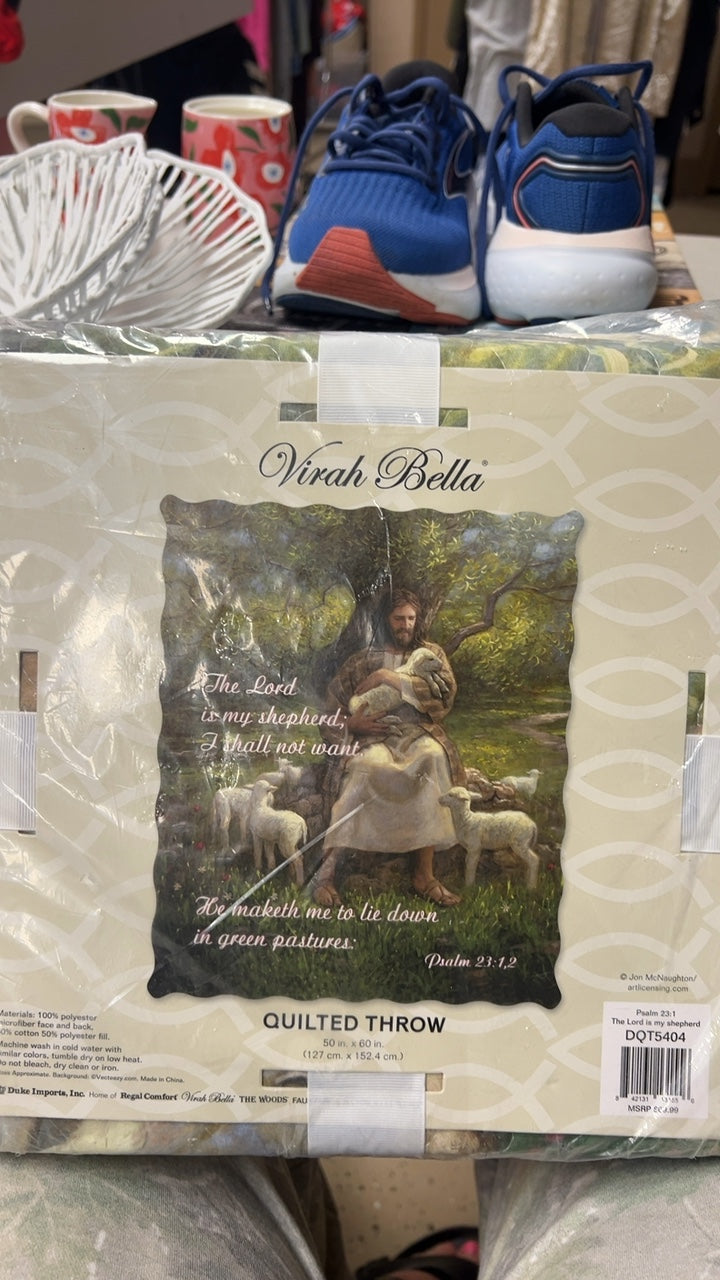 Virah Bella Quilted Throw