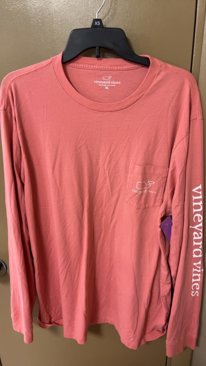 Vineyard Vines Top XL