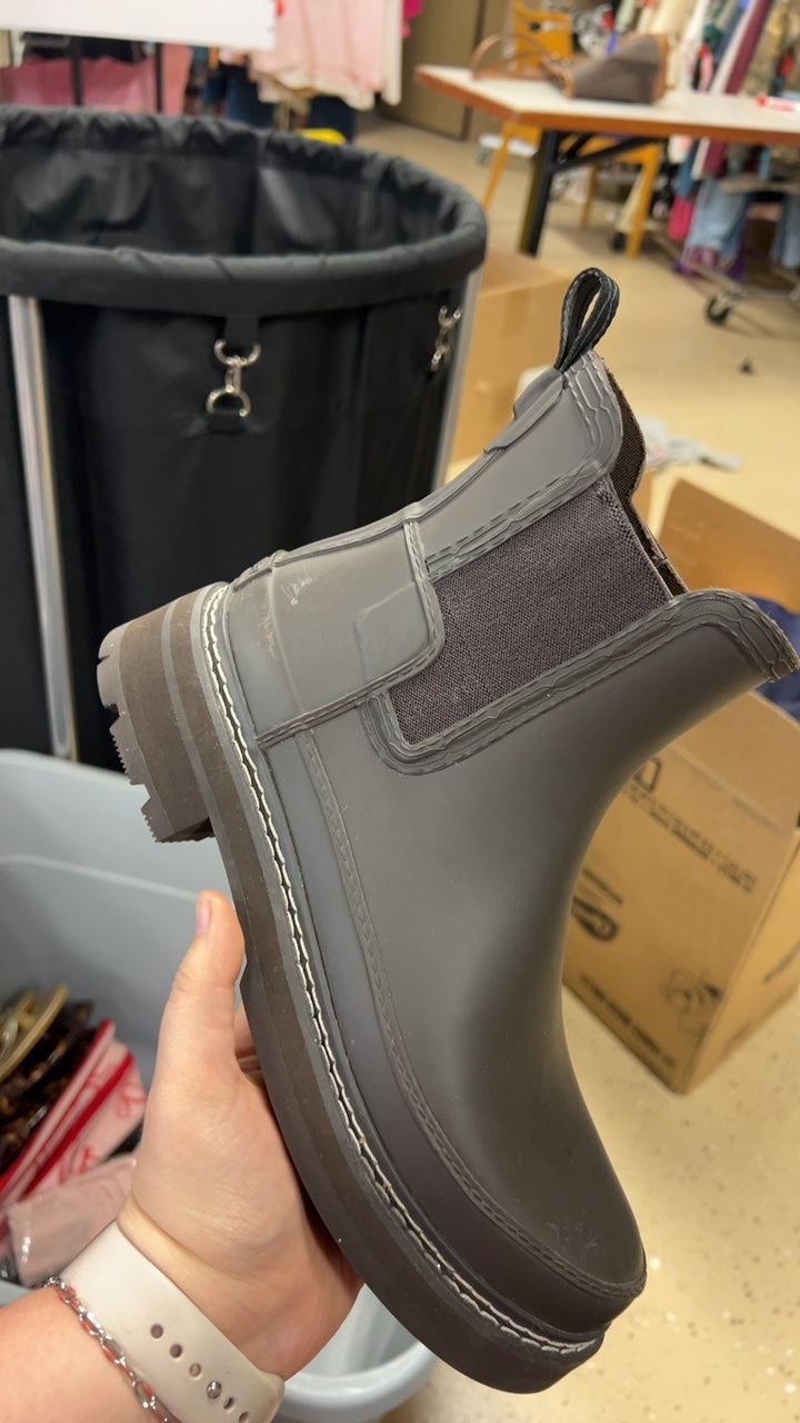 Hunter Rain Boots 8