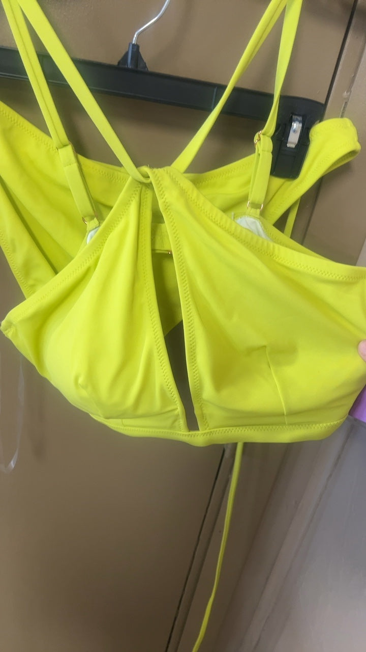 NWT Bikini Set 36D, Large Bottoms
