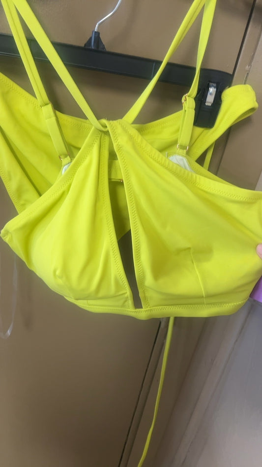 NWT Bikini Set 36D, Large Bottoms