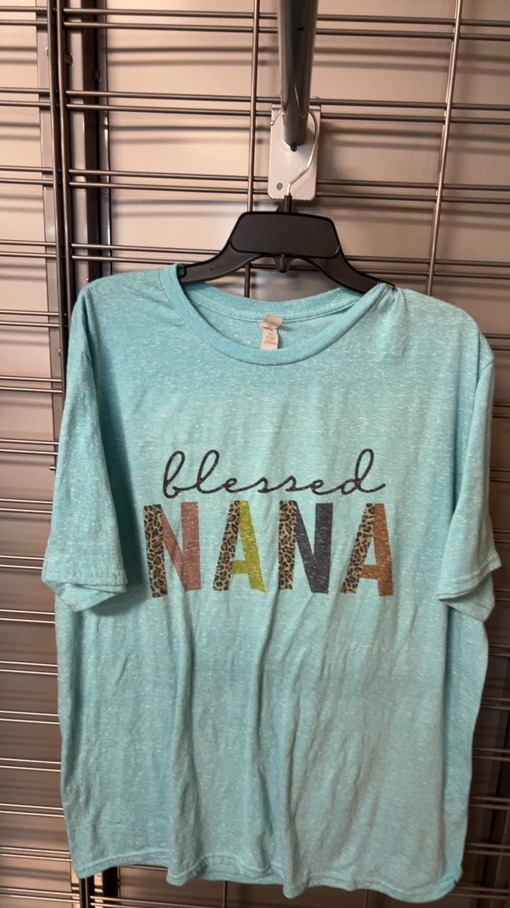 NANA T-Shirt XL