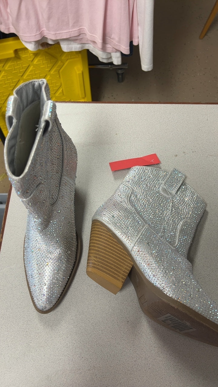 Sparkle Boots 9