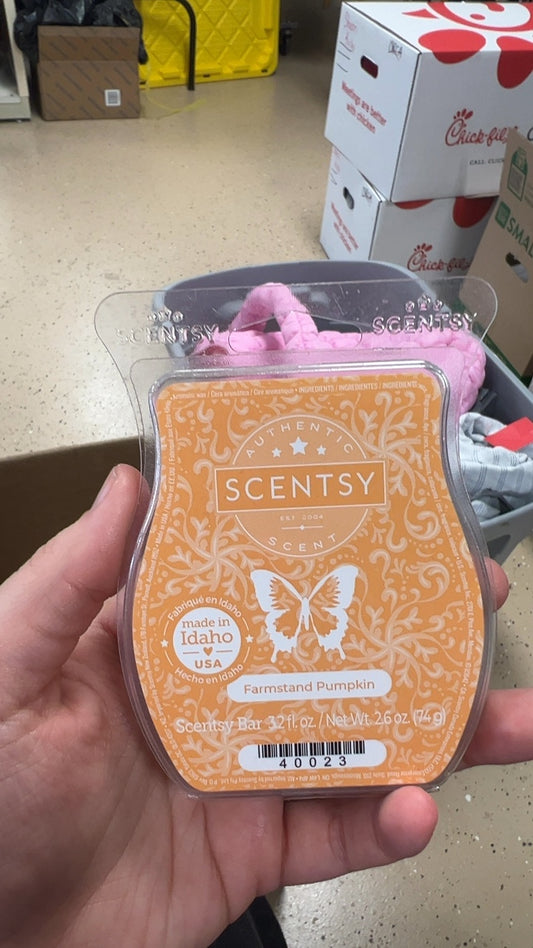 Scentsy Scented Candle pumpkin