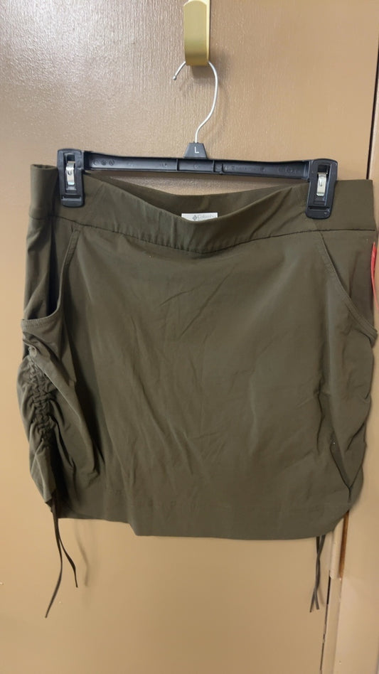 Columbia Skort Large