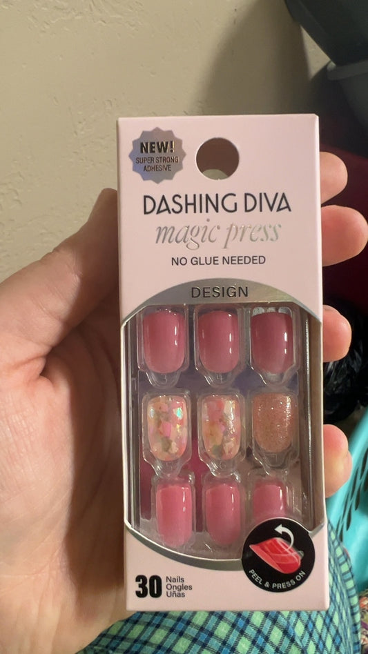 Dashing Diva Nail Wraps