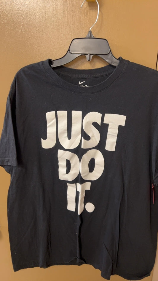 Nike T-Shirt MENS XL