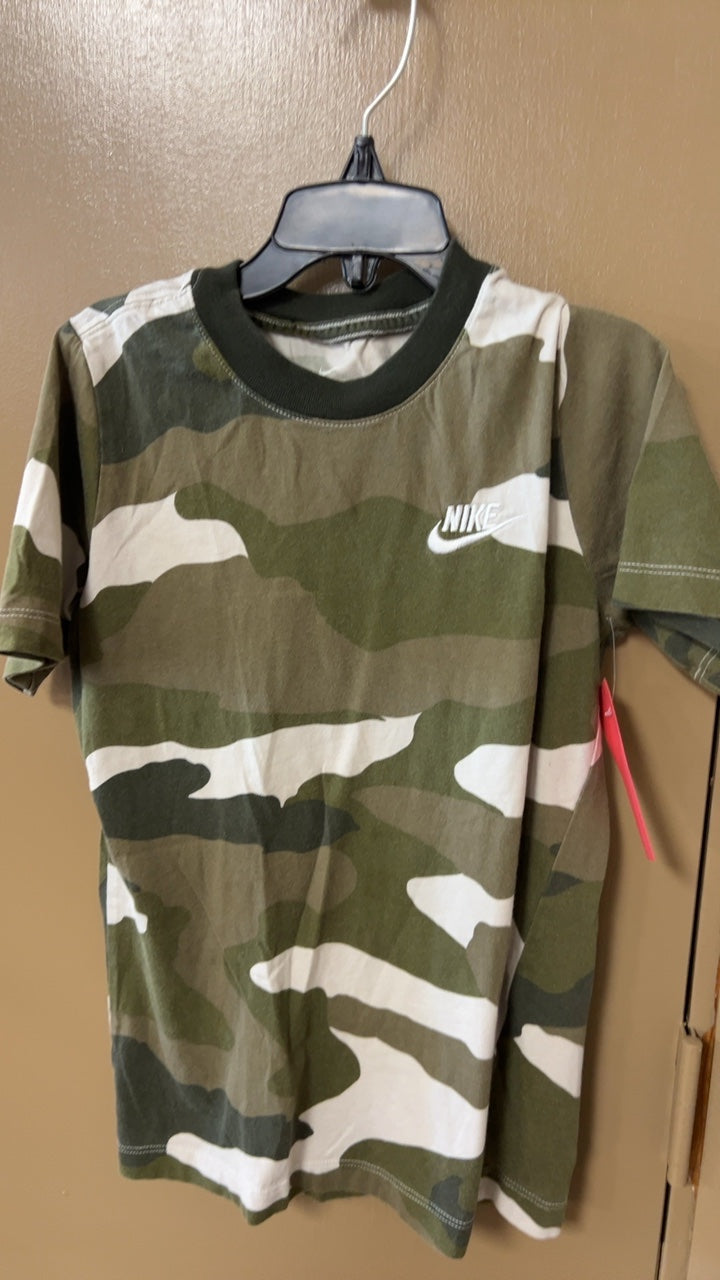 Nike T-Shirt Youth small