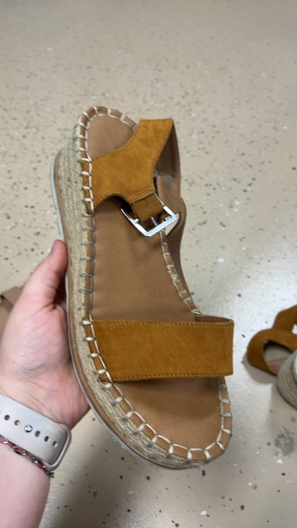 Sandals 8.5