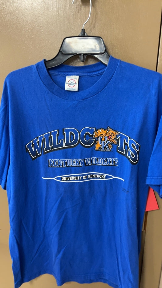 Pro World T-Shirt Large