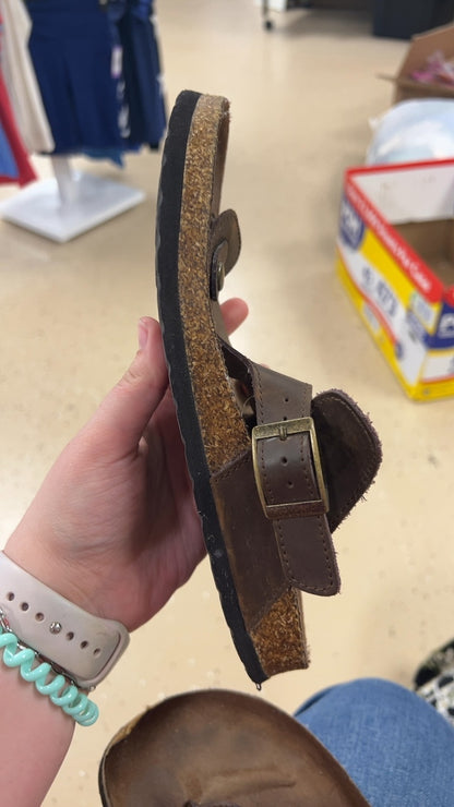 Sonoma Sandals 8