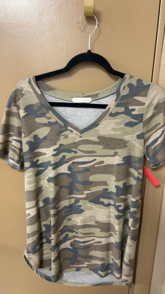 Camo T-Shirt Small