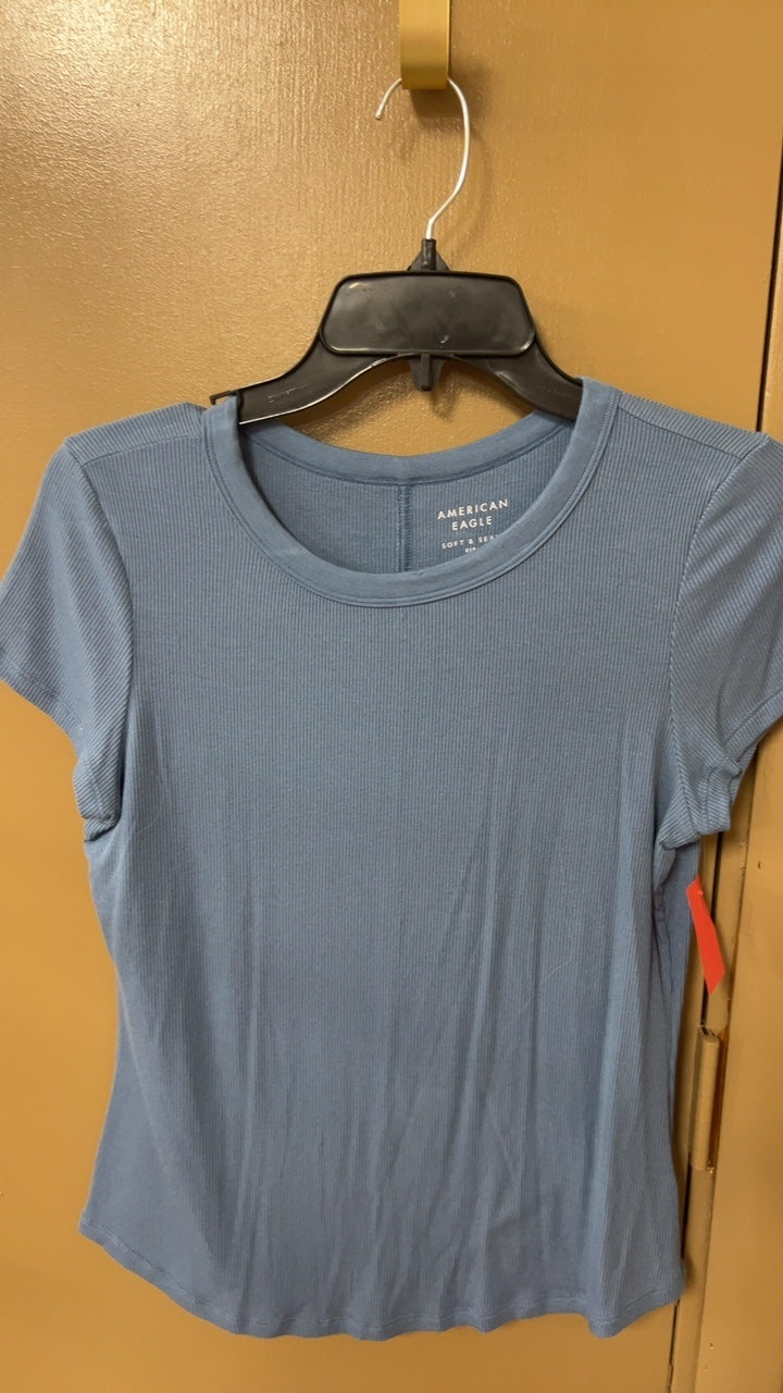 American Eagle T-Shirt Medium