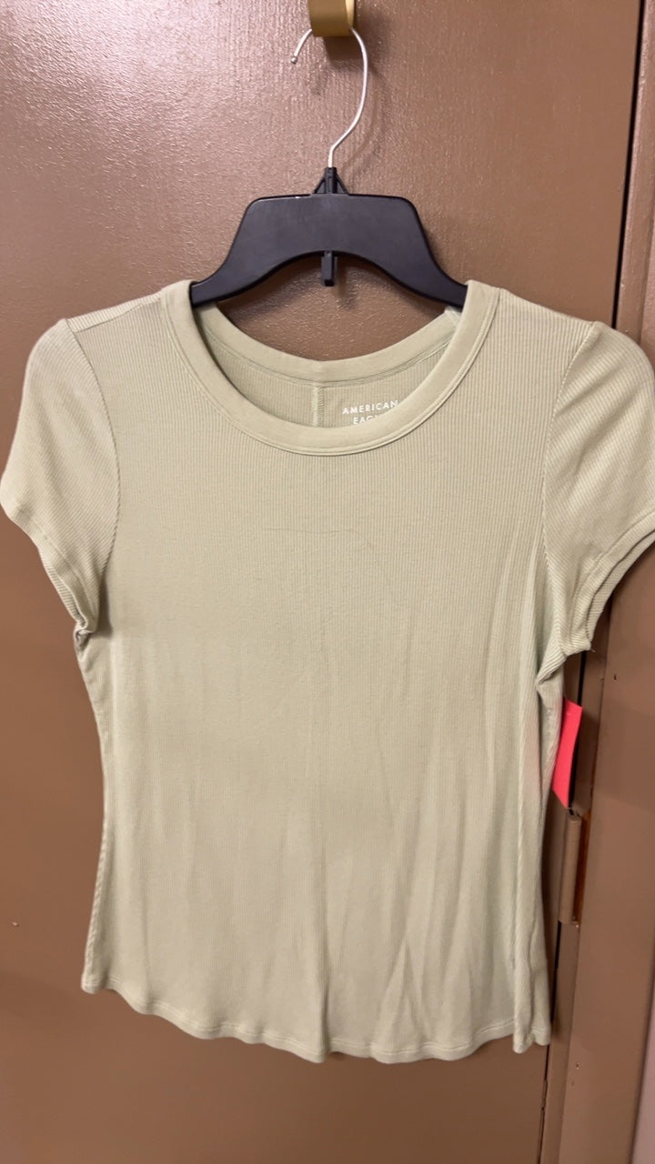 American Eagle T-Shirt Medium
