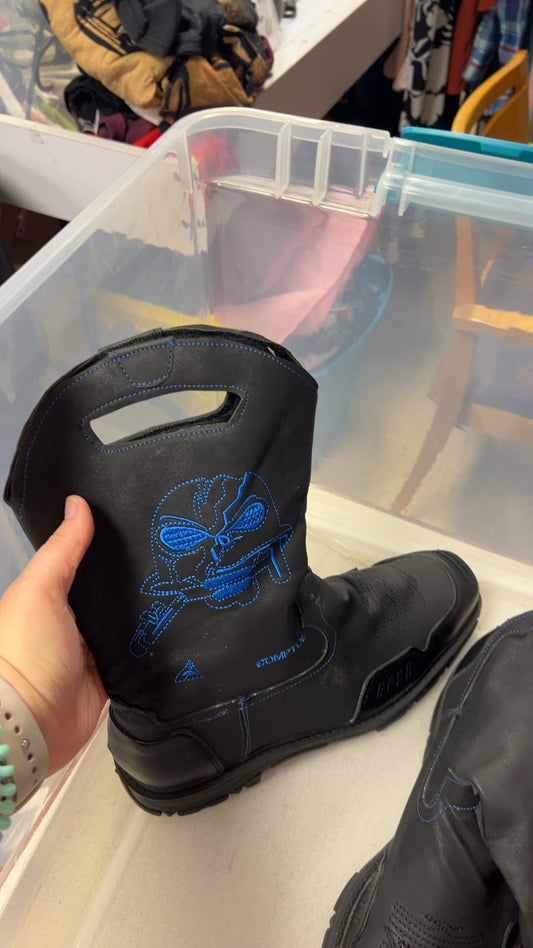 Grommet Boots
