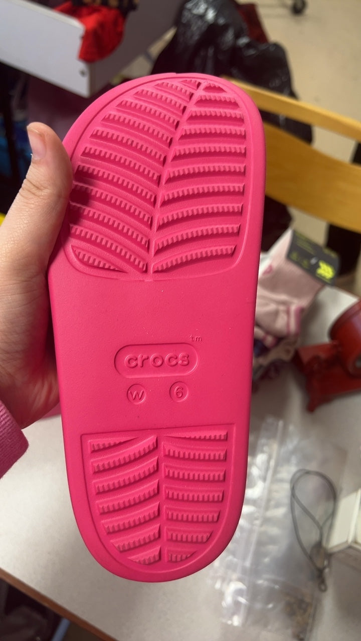 Crocs Slippers 6