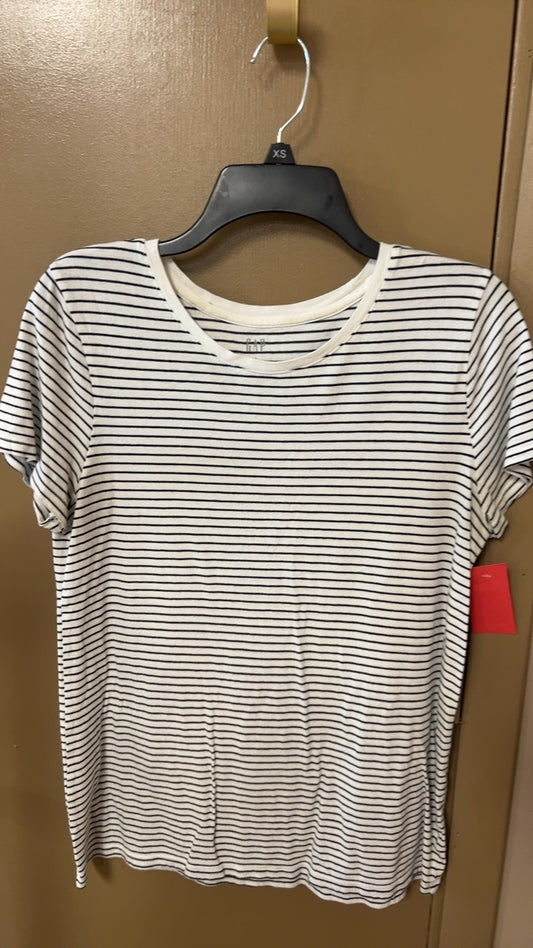 H&M T-Shirt Large