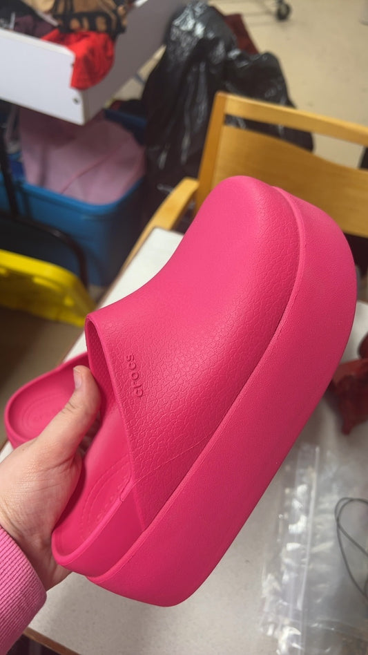 Crocs Slippers 6