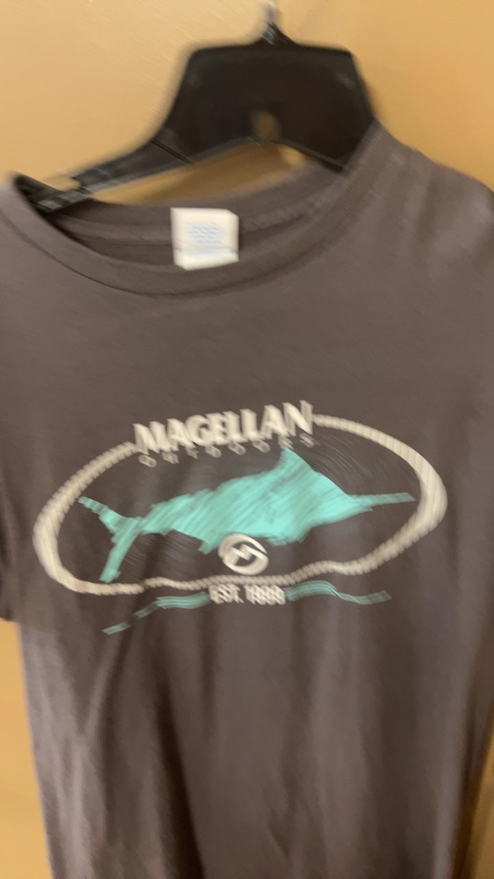 Magellan Outdoors T-Shirt MENS MEDIUM